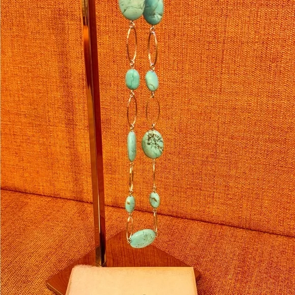 NIB Turquoise and Silver Women's Jewelry Set - Picture 6 of 9